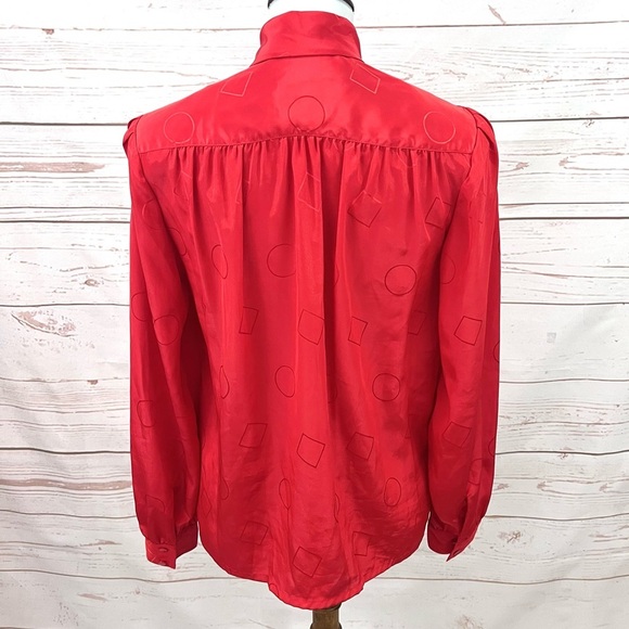 Vintage Le Blouse 80’s 90’s Front Tie Geometric Print Silky Button Up Blouse - Picture 6 of 10